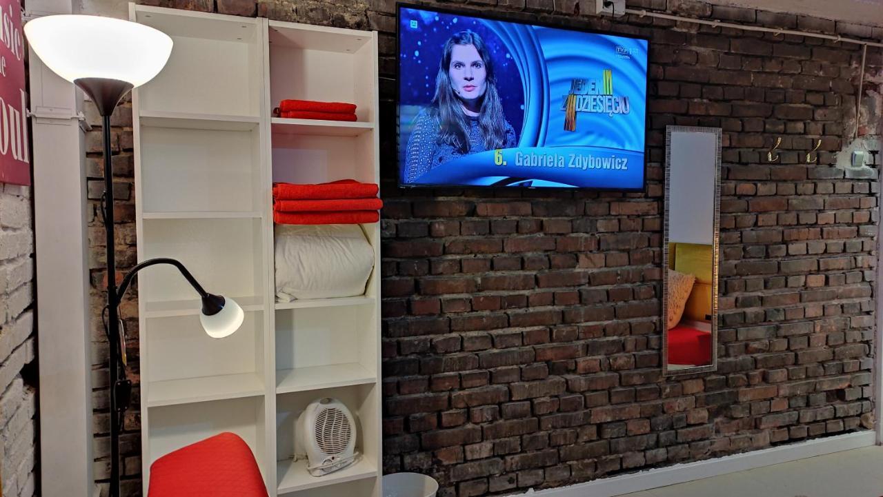 Cosy Dungeon Double Room With Ac Краков Экстерьер фото